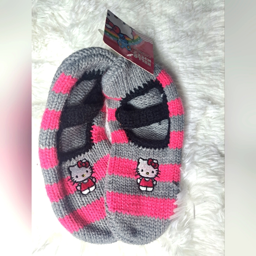 Sanrio Hello Kitty Slippers Pink/Grey No Slip Bottom-Button Strap Size 9-11 New